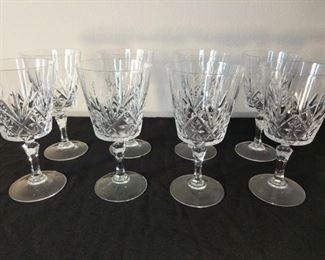 Eight 7 inch Crystal wine goblet