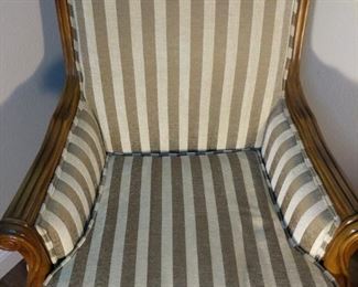 sitting chair