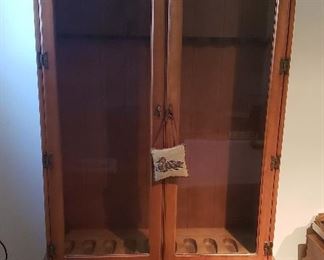 Gun cabinet