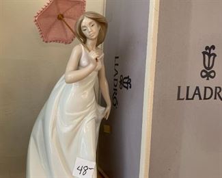 #51	Lladro #7636 Girl w/parasol w/box	 $48.00 
