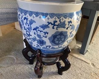 #72	Blue & White Oriental Pot w/Stand   14x12	 $45.00 
