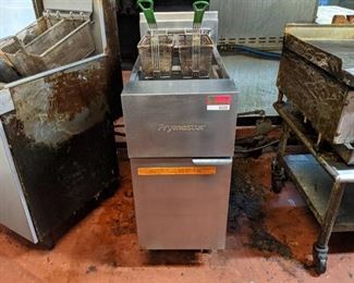 Frymaster Gas Fryer, Buyer Responsible For Removal