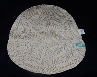 Pillowfort round braid accent rug-gold 36in diameter