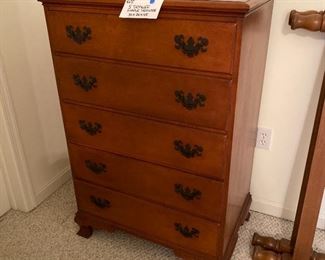 #68	5 Drawer Dresser	35" x 20" x 45"
