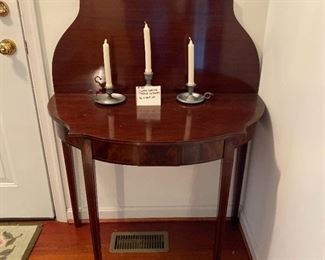 #82	Imperial Grand Rapids Gaming Table	                
                                        36" x 36" x 29"
