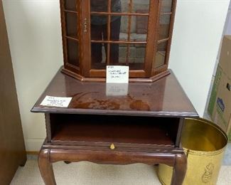 #88	Miniature Curio Cabinet	                       22" x 21"
#89	Bombay Co. end Table w/Pull Out Shelf	   
                                        24" x 19" x 26"
