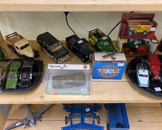 Collector Metal Cars & Trucks,