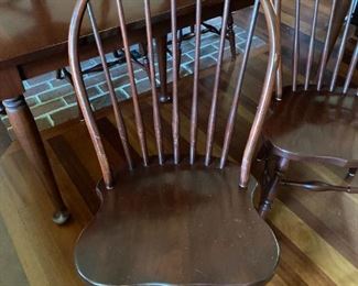 #21	Tom Seely Cherry Dining Room Table                         
                        & 4 Chairs & 4 Leaves	  68"x42"	
