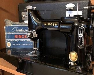 Yes! It’s a Featherweight!