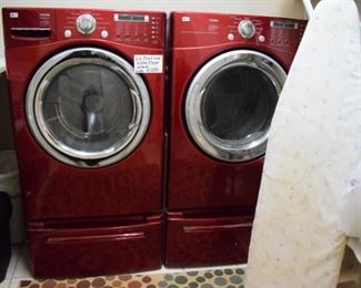 Nice LG  front loading washer and dryer with pedestals.