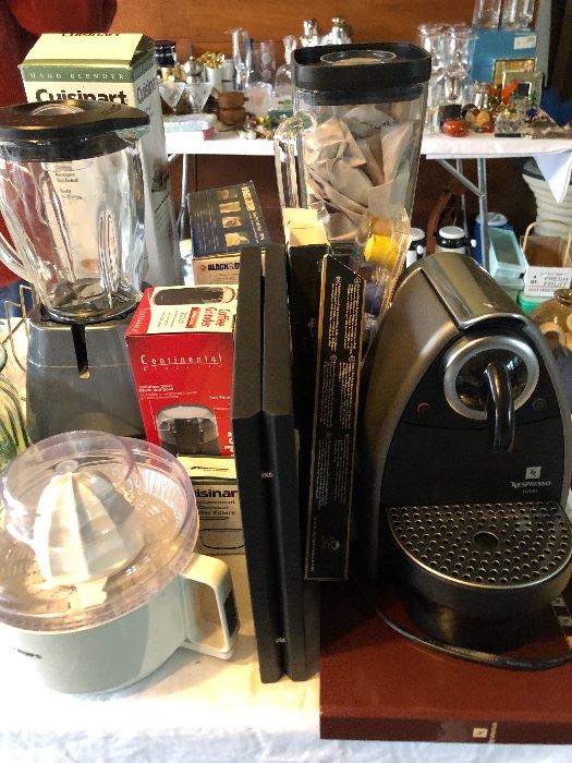 LINDA K’S ESTATE SALE in Peoria, IL starts on 12/11/2020