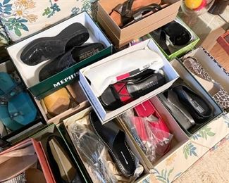 Women's Shoes (Sizes range from 8 to 9-1/2 with the majority being size 9) - A sampling is shown here