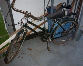 Vtg. Free Spirit bicycle