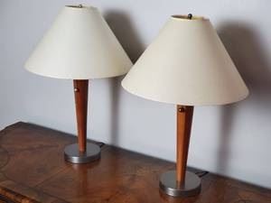 Pair of Lamps in very good condition. Nice contemporary looking pair of lamps. 25" H. 
