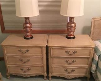 Kindel Furniture Nightstands and Lamps