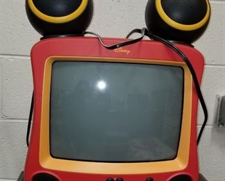 Working Disney TV (VCR available too)