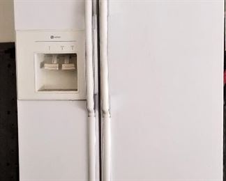 Refrigerator/Freezer