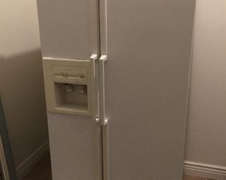 Kenmore Side by Side Refrigerator