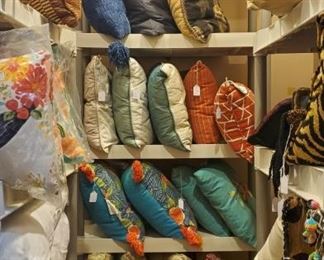 Tons of pillows - many new!