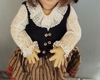 15" Maggie Made Artist Doll Jaclyn 1-75 Early Edition