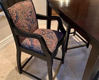 Italmond Pub Table w 5 Chairs