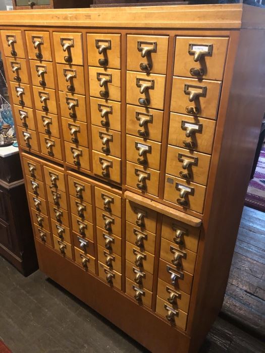 ANNUAL BROUGHTON ANTIQUE SHOW in Newborn, GA starts on 12/4/2020