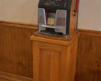 1940’s Mills 50 cent slot machine 