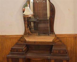 1930’s vanity