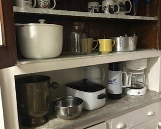 Various kitchen items. 
