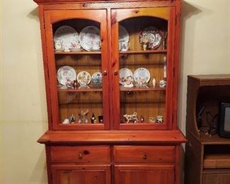 Pine China Cabinet - 2 Pieces
