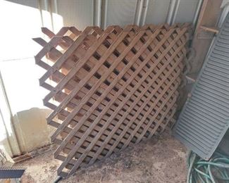 8 Pieces of Lattice - A couple are a Little Shorter