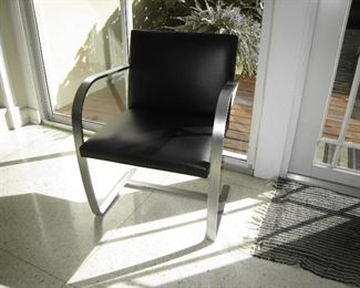 3 Mies van der Rohe Brno Chair by Knoll