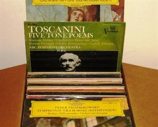 17 140 Classical LPs  box sets  some mint