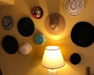 Women's Vintage Hats
