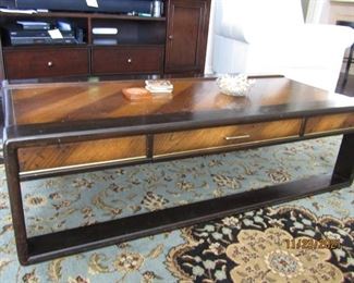 GORGEOUS COCKTAIL TABLE..