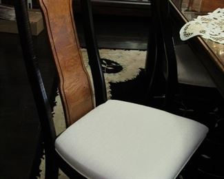 6 GORGEOUS CHAIRS