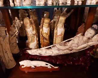 Great Japanese or Chinese Bone Figures