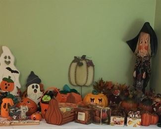 Assorted Halloween decorations