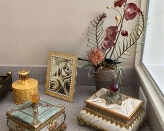 Home Decor