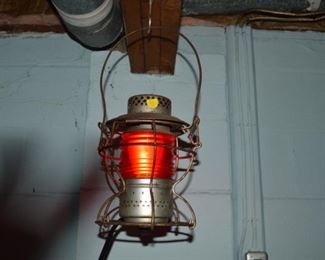 Railroad lantern