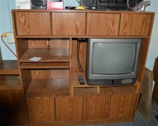 Entertainment center