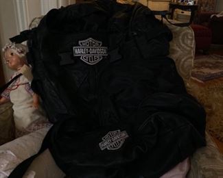 This is a Harley Davidson bikers back pack and tote.