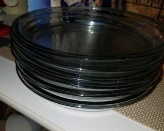 Clear glass Pyrex  pie plates. 7 total.
$2 each. All for $10