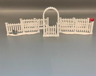 $13
Heritage Village - White Picket Fence with the gate