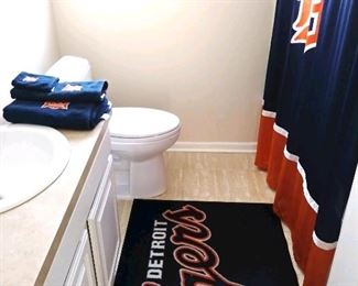 Super TIGERS bathroom set