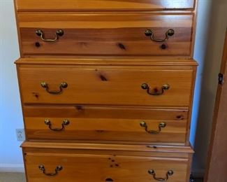 basset chest of drawers