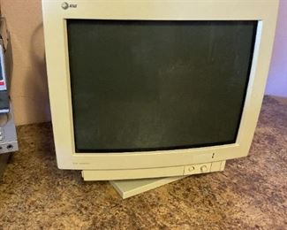 Old Monitor