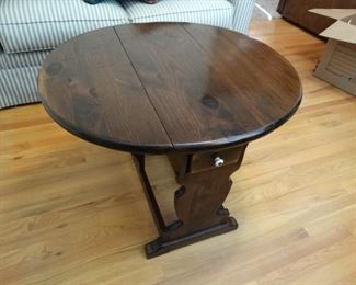 Ethan Allen drop leaf side table