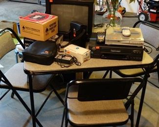 Vintage Samsonite table and chairs