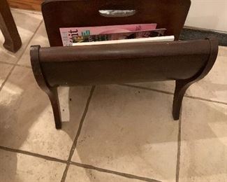 $95 SOLID WOOD MAGAZINE RACK